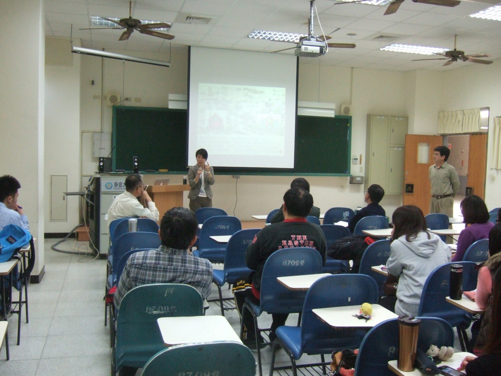 生態人文學家咖啡館-活動報導 環境教育研究(顏瓊芬老師)