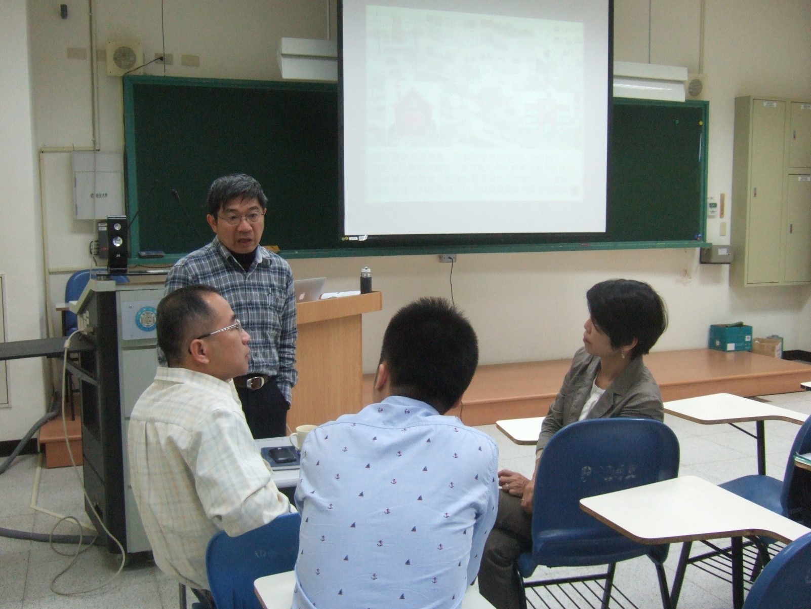 生態人文學家咖啡館-活動報導 環境教育研究(顏瓊芬老師)